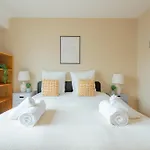 Grand Moderne Avec 4 A 15ᵉ *