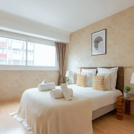 Appartamento Grand Moderne Avec 4 A 15ᵉ *