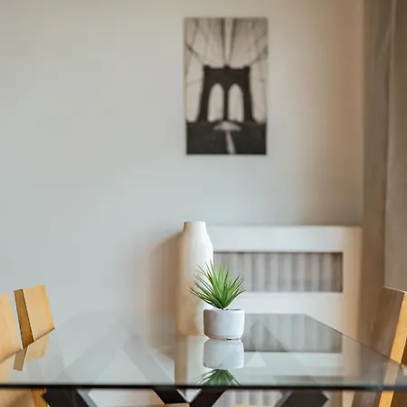 Grand Moderne Avec 4 A 15ᵉ *