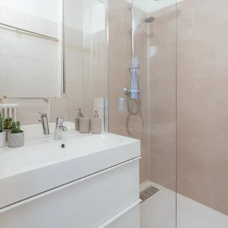 Grand Moderne Avec 4 A 15ᵉ Apartment