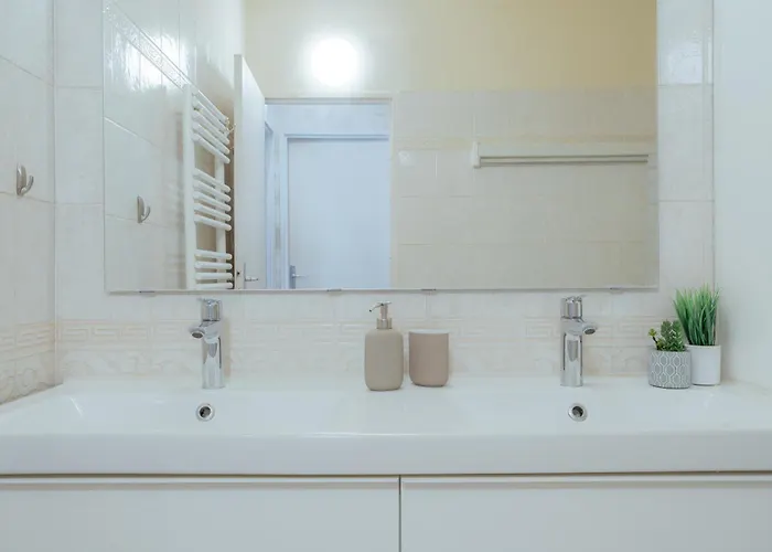 Appartamento Grand Moderne Avec 4 A 15ᵉ *