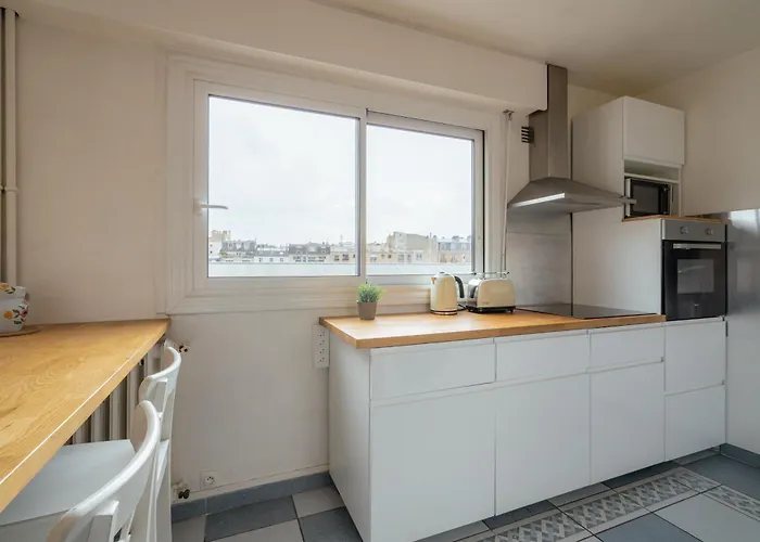Grand Moderne Avec 4 A 15ᵉ * Parigi